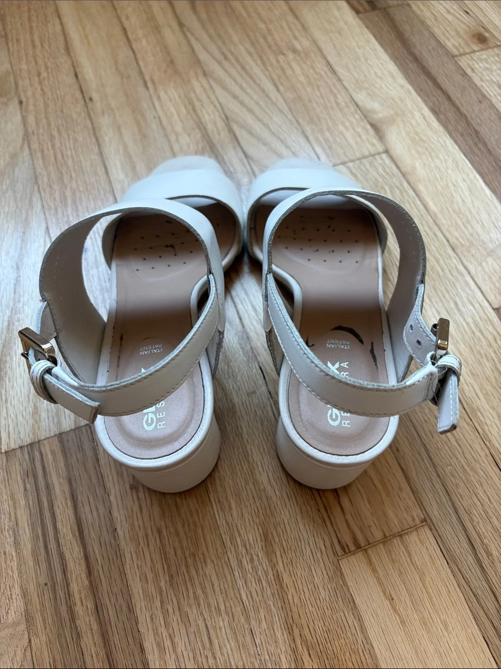 Geox stylish white